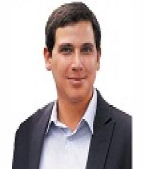 CESAR AUGUSTO COMBINA SALVATIERRA