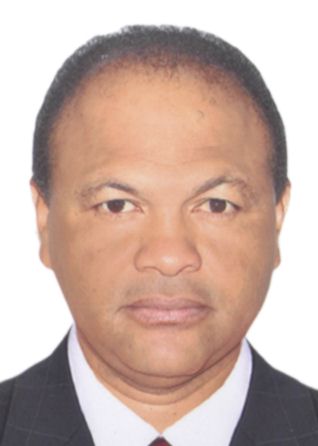 Luis Felipe Robles Cordova