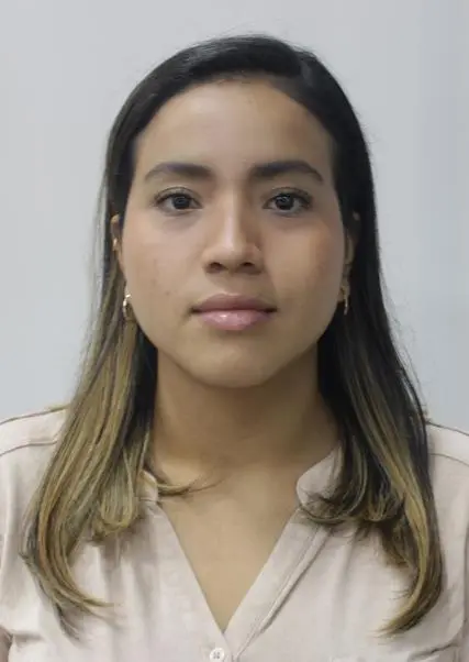 CLAUDIA ROSA