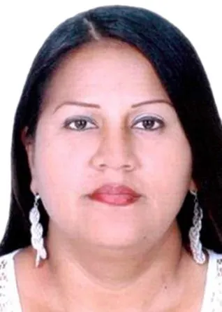 CINTHIA LISETTE