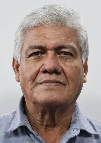 GUSTAVO