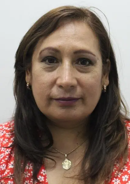 TANIA LORENA