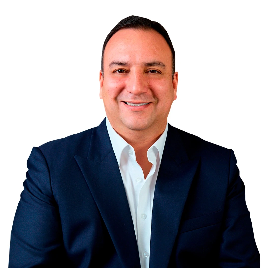 LUIS ERNESTO